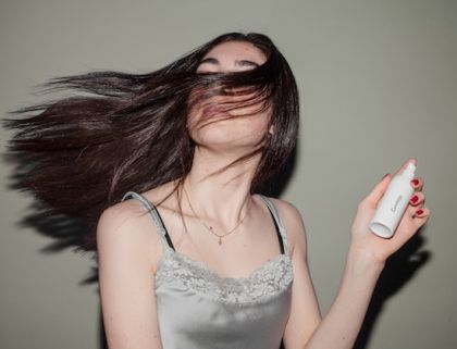 8 Natural Home Remedies For Thicker Hair